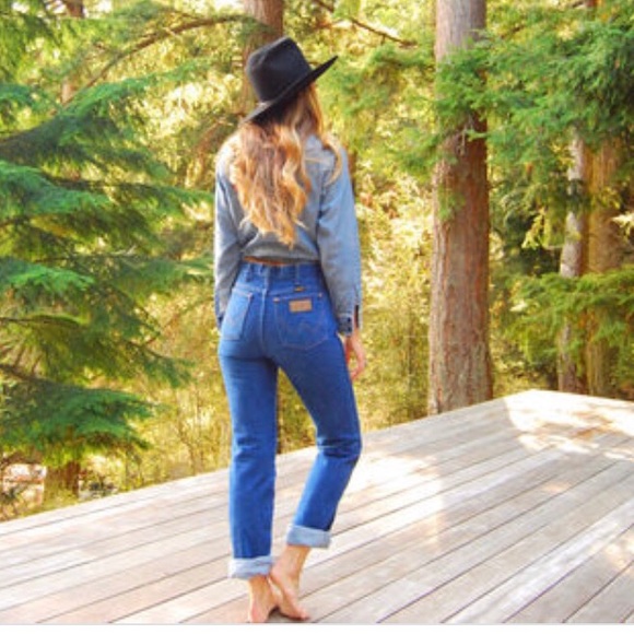 Wrangler Denim - Vintage Wrangler High Waisted Dark Wash Jean Sz 5